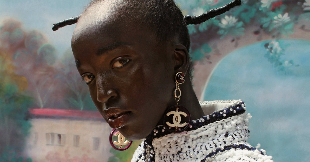 Black Beauty: Photography Between Art and Fashion