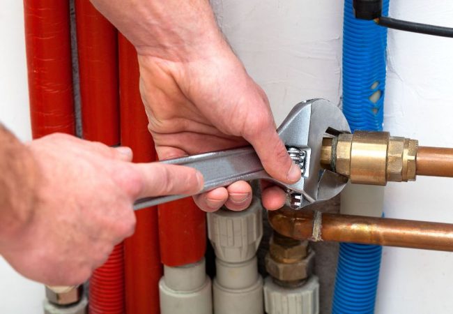 reasons-not-install-water-heater-on-your-own